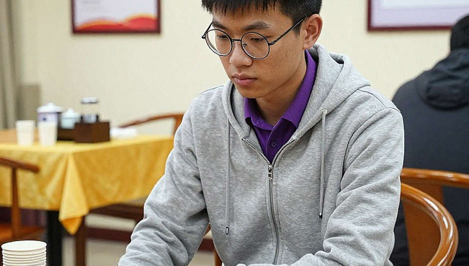 ChessBase Magazine #225: 27 Miniatures, Four Annotators, and a 'Latest Theory' Label One Cycle Out of Date ChessBase Magazine #225: 27 Miniatures, Four Annotators, and a 'Latest Theory' Label One Cycle Out of Date