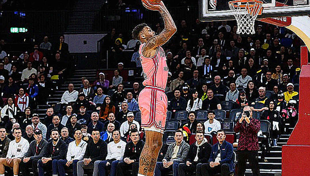 Eight Thousand Seats, No Date: Paris Basketball's Civic Notice Eight Thousand Seats, No Date: Paris Basketball's Civic Notice